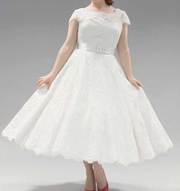 Get Wedding Dress Dry Cleaning in Luton